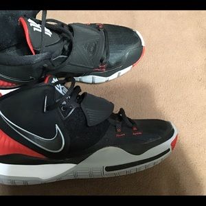 Nike men’s rubber shoes